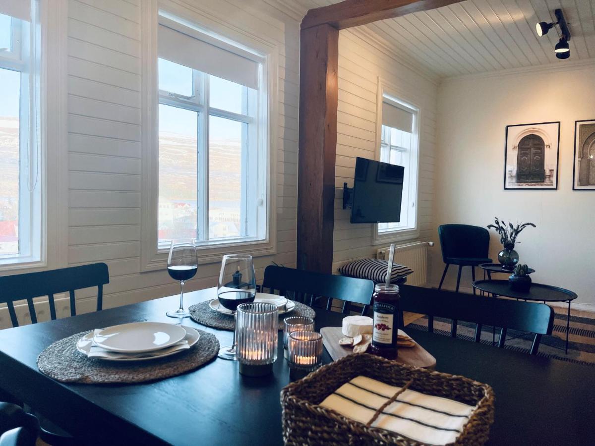 Day Dream Central Akureyri Three Bedroom Apt Zewnętrze zdjęcie