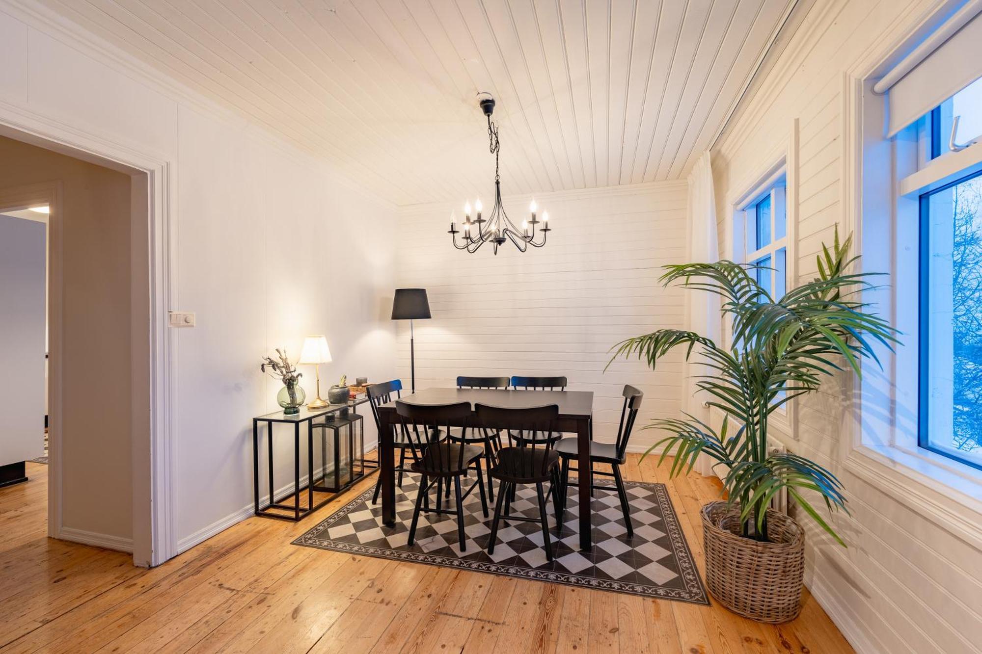 Day Dream Central Akureyri Three Bedroom Apt Zewnętrze zdjęcie