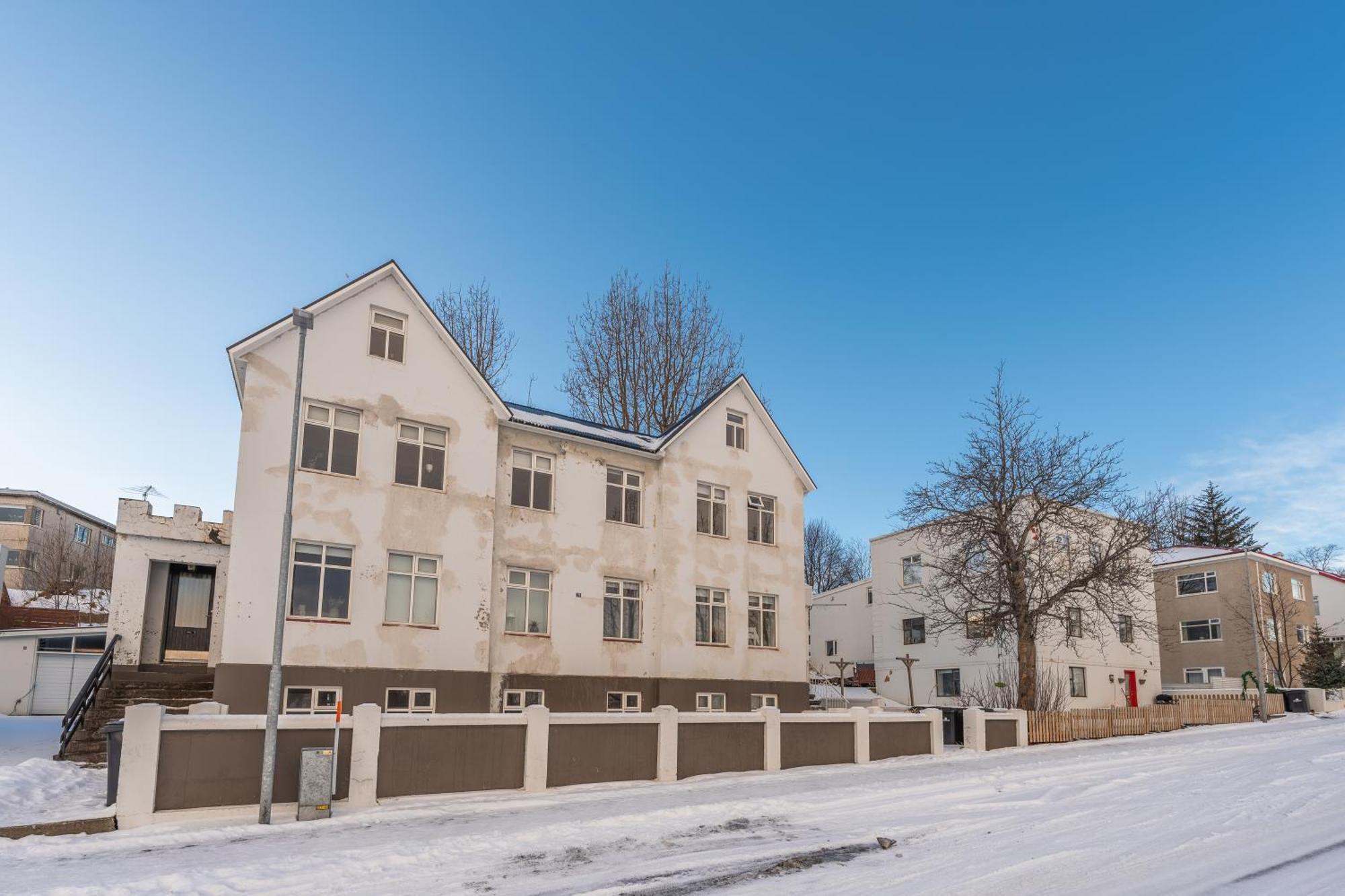 Day Dream Central Akureyri Three Bedroom Apt Zewnętrze zdjęcie